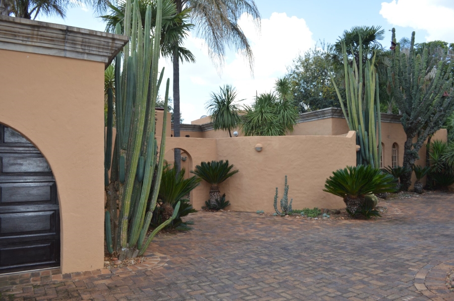4 Bedroom Property for Sale in Wilkoppies North West